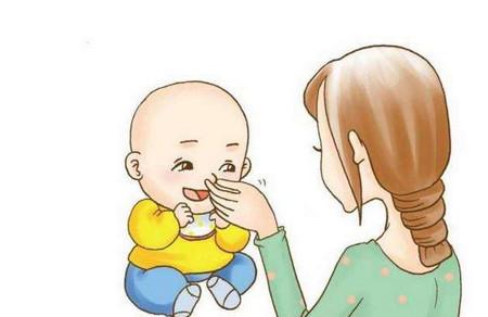 婴儿塌鼻子是怎么回事