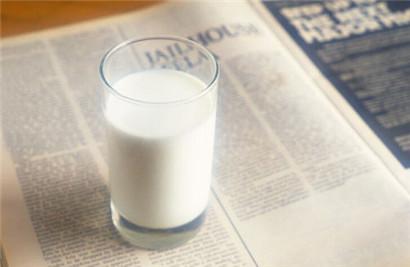 肠胃不好可以喝牛奶吗 牛奶真的养胃吗？