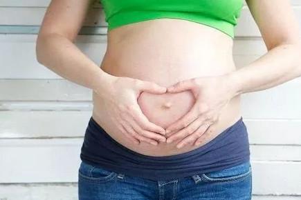 怀孕早期见红是什么原因