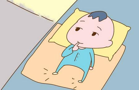 寶寶們喜歡扯襪子是怎么回事