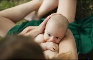 母乳喂养真的可以提高宝宝的免疫力吗？