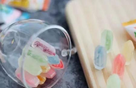 入睡前这些食物不要让孩子吃！