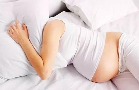 怀孕后睡觉要注意这4个习惯