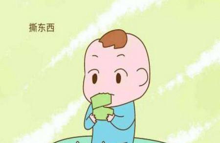 宝宝喜欢撕纸塞进嘴巴是怎么回事