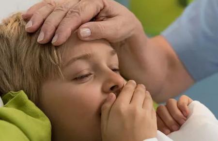 当宝宝咳嗽时怎么处理 这6个方法比吃药更安全