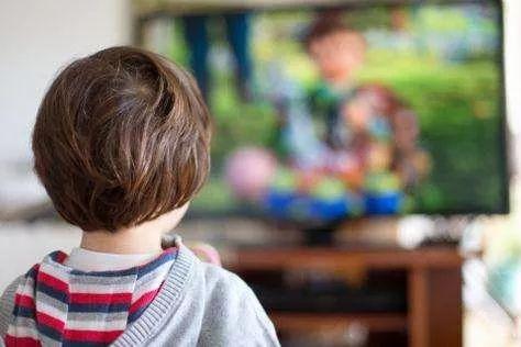 宝宝多大可以看电视