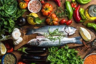 经常熬夜吃什么维生素比较好 熬夜一定要补充这些维生素！