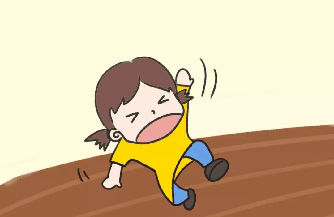 宝宝摔倒扶不扶 关乎宝宝成长认知