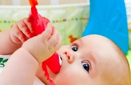 影响宝宝长牙的因素有哪些