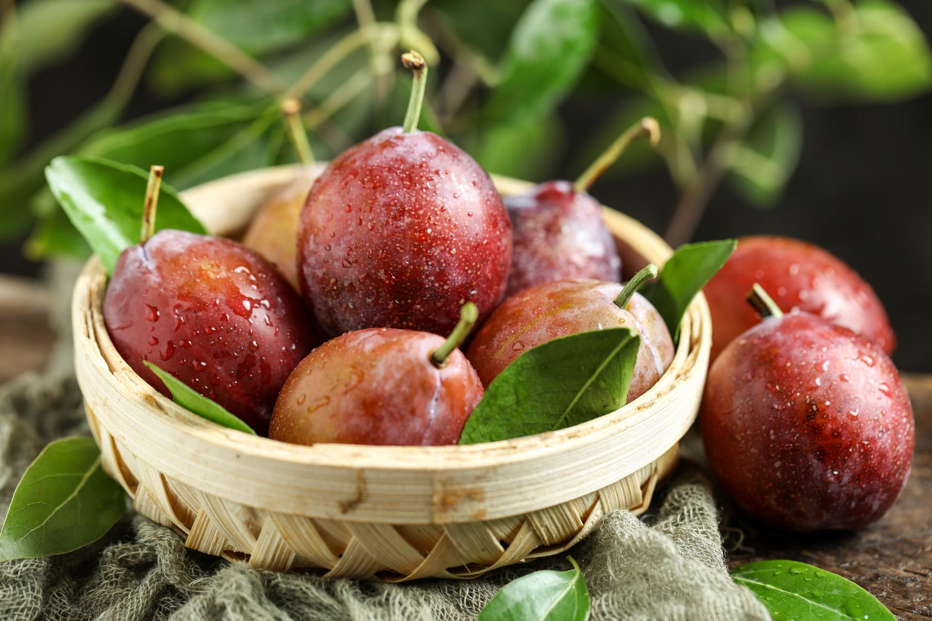 西梅发黑还能吃吗 吃了会不会危害身体