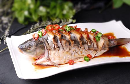 胆结石患者可以吃鱼吗 鱼适合胆结石患者吃吗？