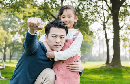 父母怎么鼓励孩子努力学习