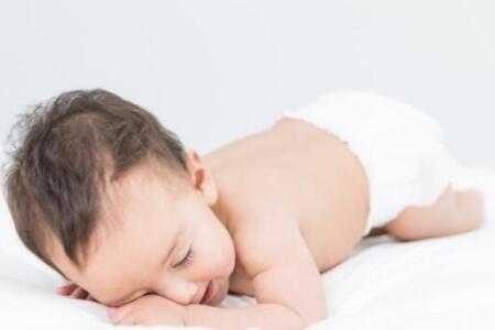 正常母乳宝宝大便图 大便含义要明确