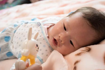 宝宝眼屎多是因为上火吗