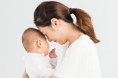 产后堵奶疏通小妙招及乳腺炎的处理方法