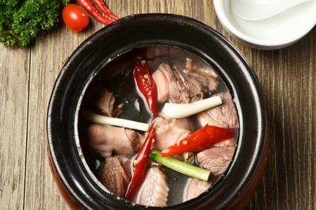 筒骨炖什么好最补钙