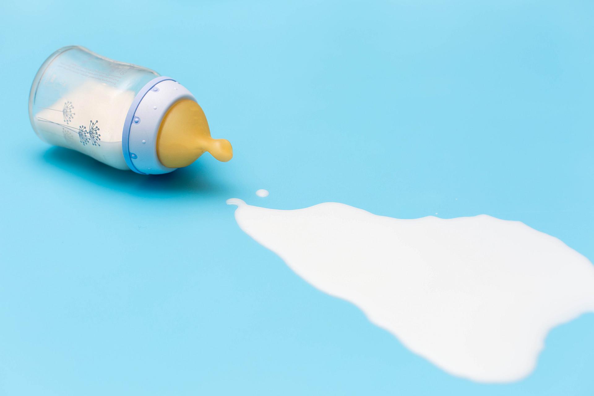 解冻后的母乳能放多久