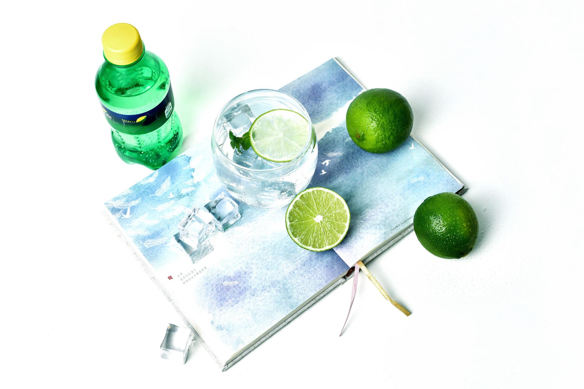 女生喝了雪碧加味精