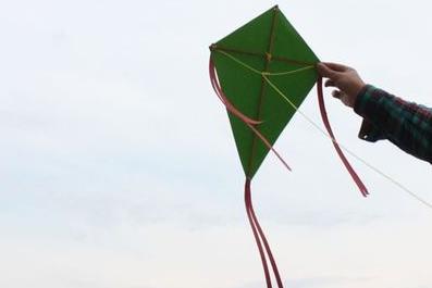 手工折纸风筝的做法