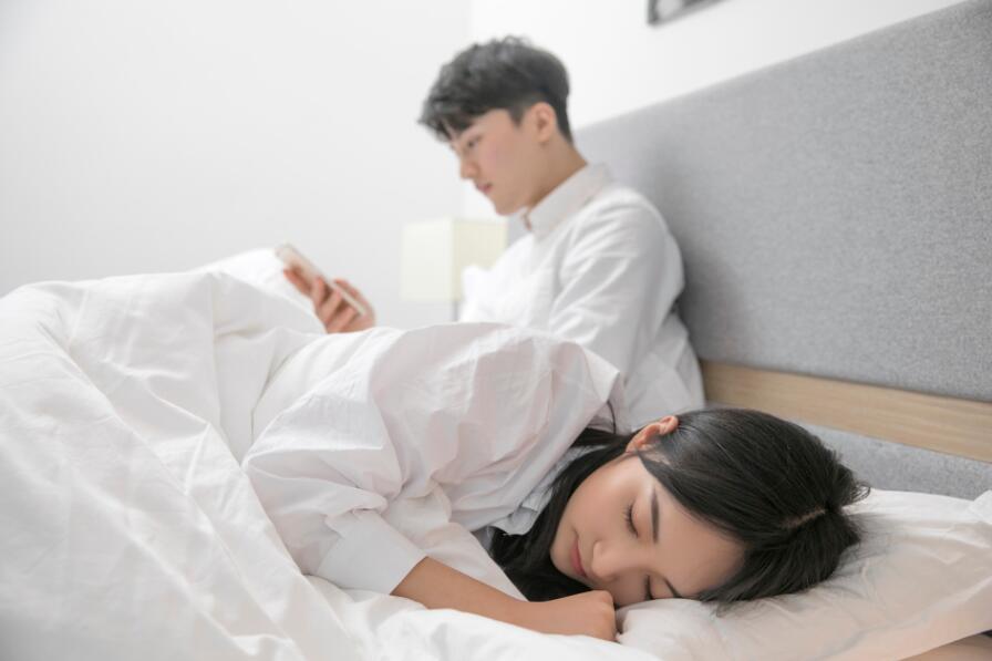 女人有外遇的表现是什么 这6种表现你一定要注意！