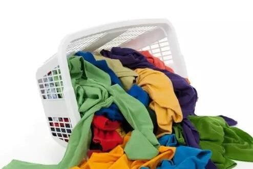 棉服洗完后一坨一坨的怎么办 棉衣跑棉恢复小窍门