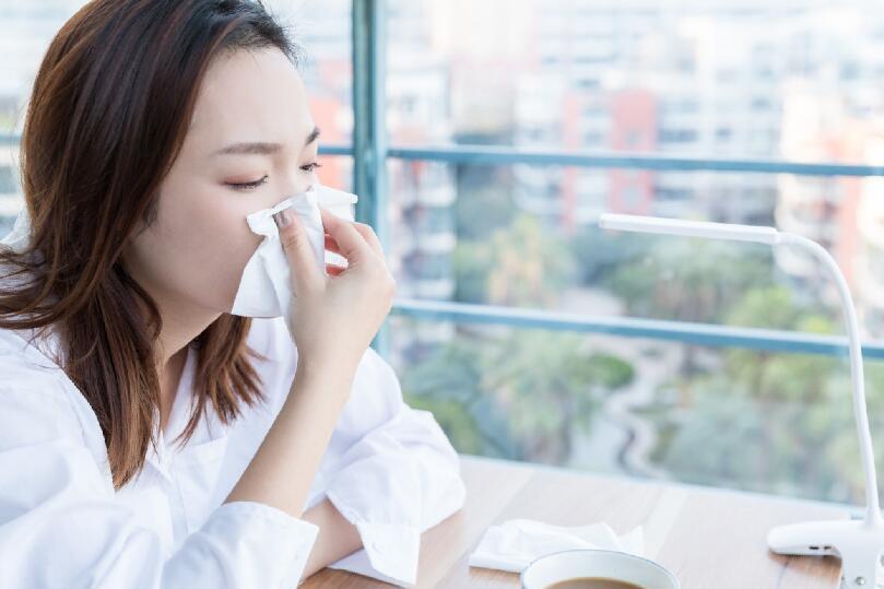 打喷嚏的含义是一想二骂吗