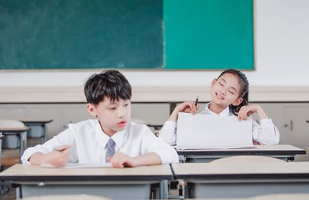 孩子如何同时学好中文和英文