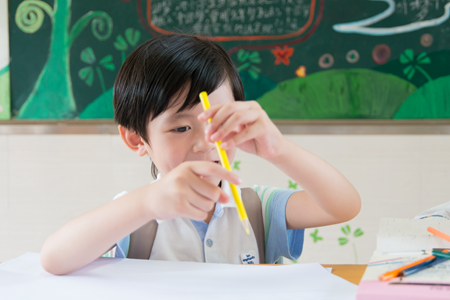 宝宝一定要春天补钙夏天补锌吗