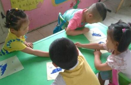 幼儿园小班点彩画教案