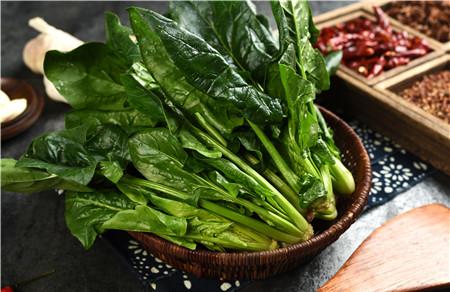 宝宝秋季腹泻可以吃菠菜吗