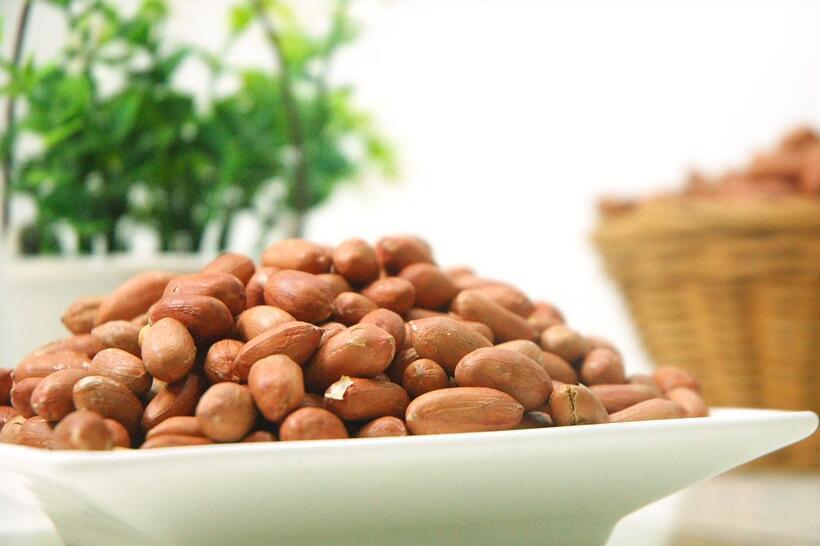 烧心吃花生米管用吗