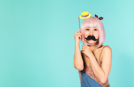 二胎家庭如何讓老大不對(duì)老二產(chǎn)生敵意