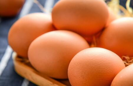 顺产侧切多久可以吃鸡蛋 产后吃鸡蛋要注意这些
