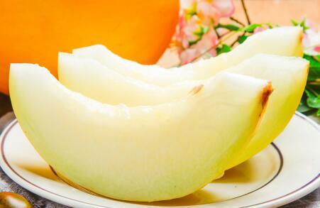 孕妇吃香瓜有哪些禁忌 食用时应注意这些事项