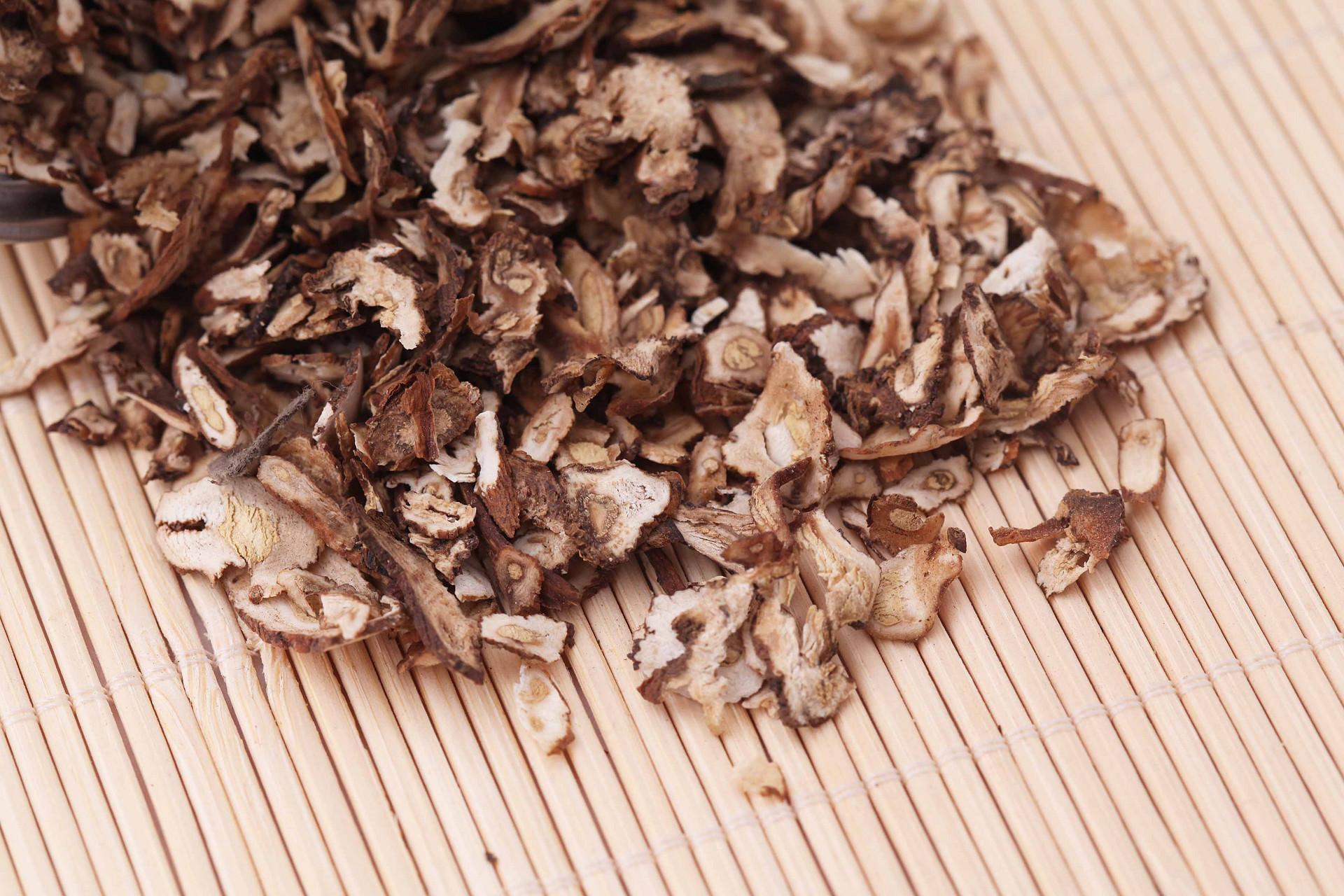 薄荷和蒲公英一起泡水的功效