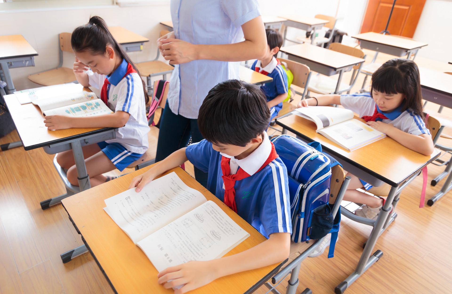 孩子考砸了家长的正确教育方式