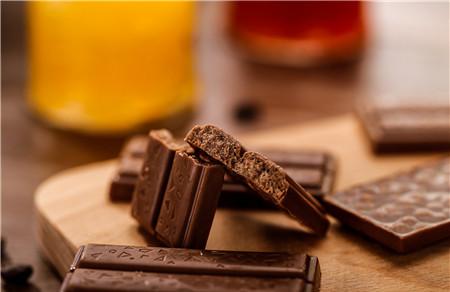 子宫内膜炎可以吃巧克力吗