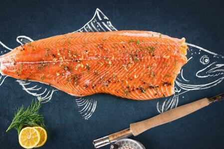 孕妇可以吃鲑鱼吗