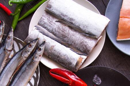 带鱼白眼和黄眼哪个好