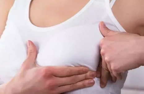 乳房刺痛是怎么回事 找到原因才能有效消除