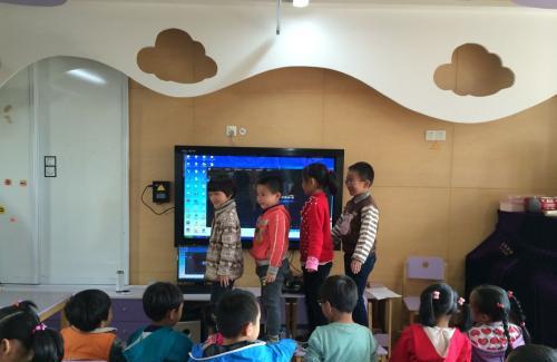 大班鸭子上桥音乐活动教案