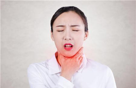 口腔溃疡会引起喉咙痛吗