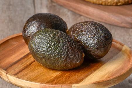 孕晚期吃牛油果长胎吗