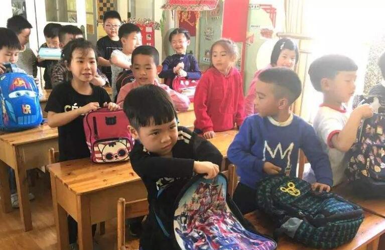 学前班整理书包教案
