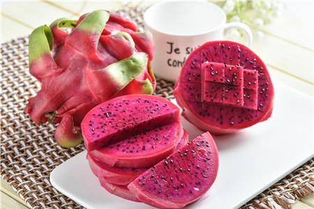 宝宝积食可以吃火龙果吗