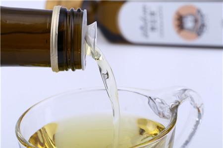 亚麻籽油食用禁忌 食用时这4点要注意