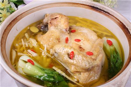 鸽子汤怎么炖治疗宫寒