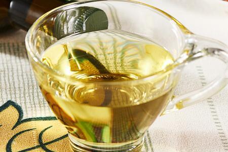 橄榄油加芦荟胶敷脸的功效与作用