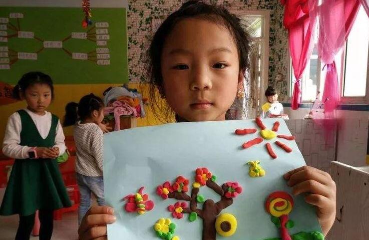 幼儿园花儿朵朵教案