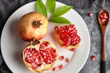 石榴泡酒的比例是多少